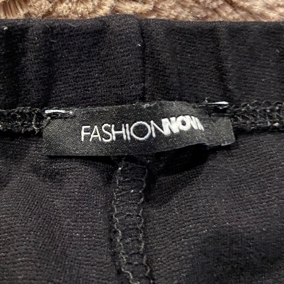 Fashion Nova Bike Shorts - Picture 3 of 3